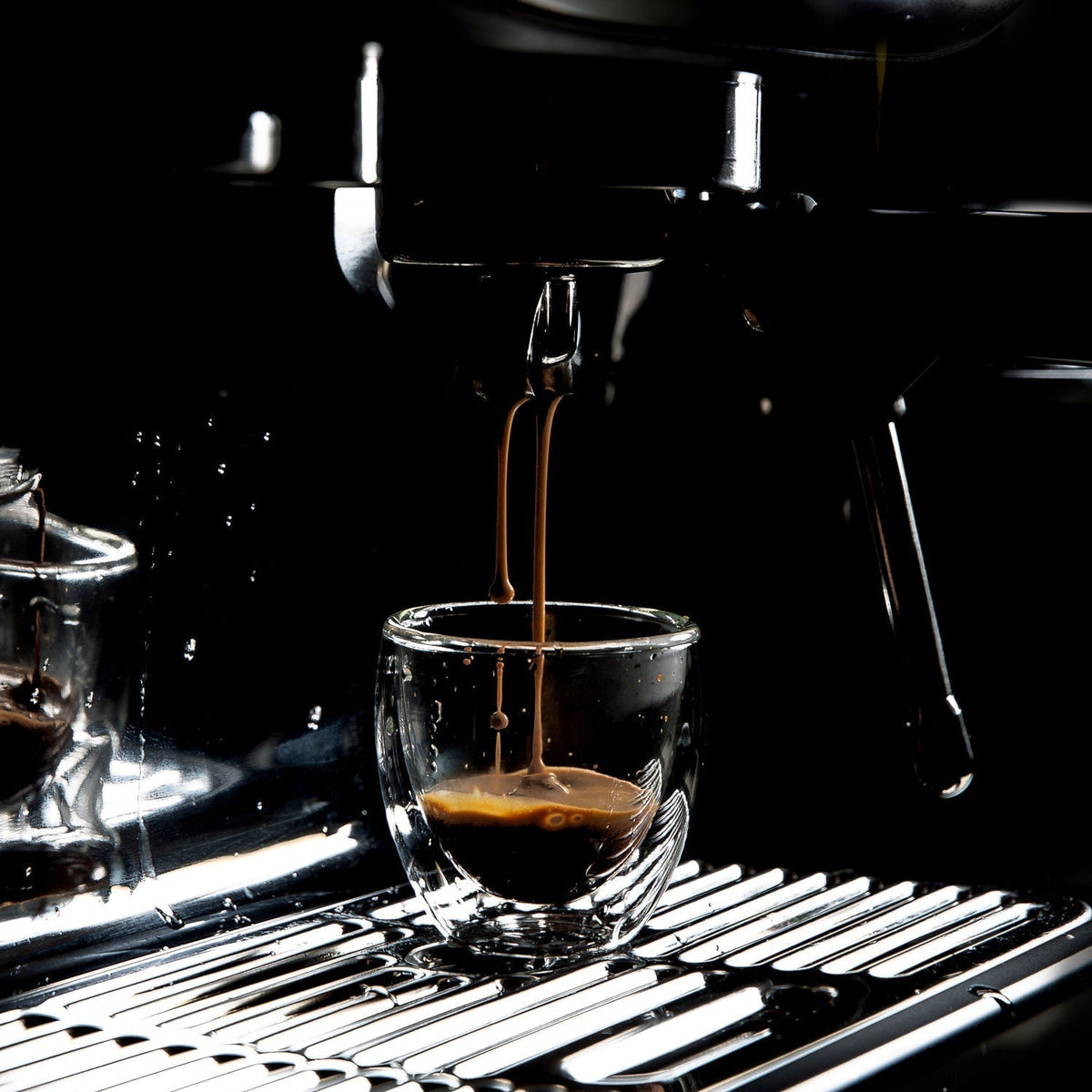 Dimono 6er Set Doppelwandige Espressogläser 80ml – Thermo-Design